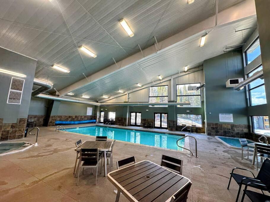 Winter Haus, Winter Park 2 Bedrooms Corner Unit W Outdoor Patio Walking Distance To The Center Of Town Екстериор снимка