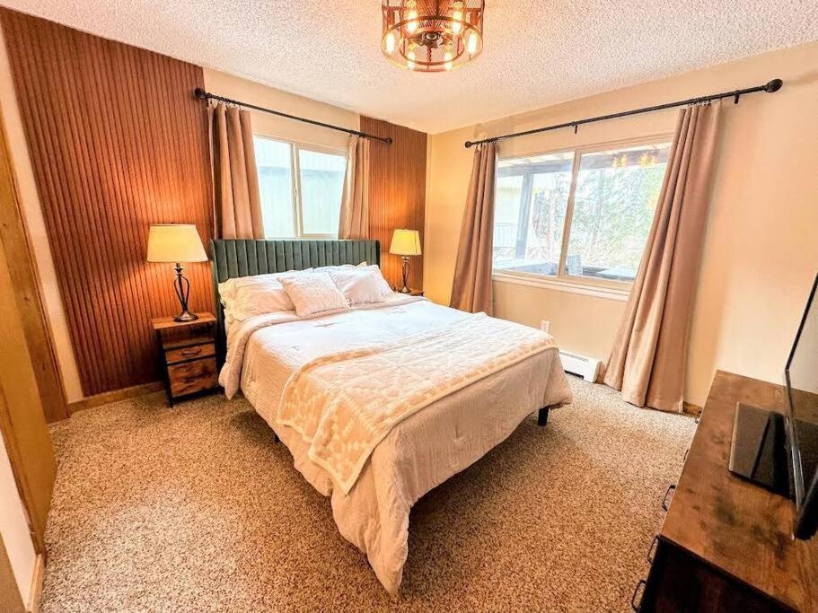 Winter Haus, Winter Park 2 Bedrooms Corner Unit W Outdoor Patio Walking Distance To The Center Of Town Екстериор снимка